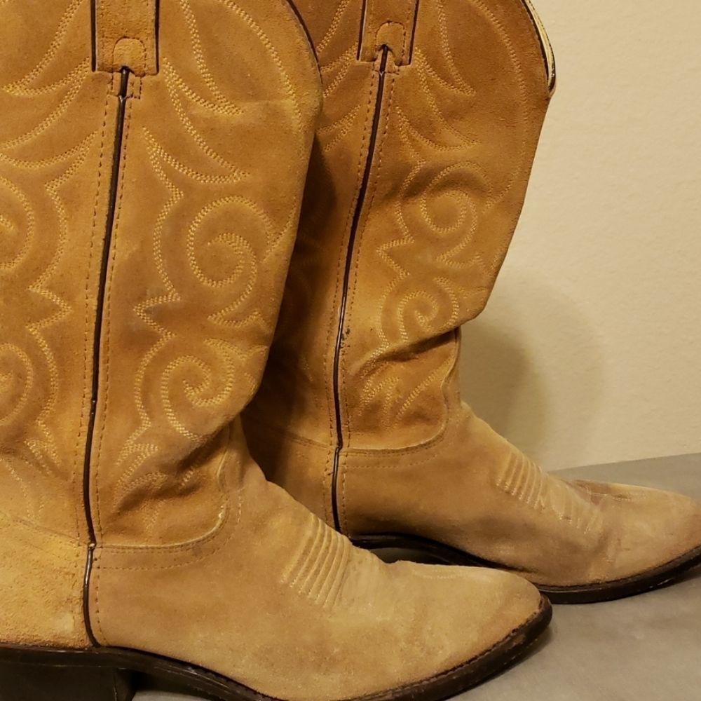 Texas American made cowboy boots size 8 (more like 8.5)